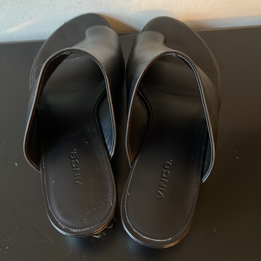 Vince black short wedge sandals size 38 - Picture 4 of 10